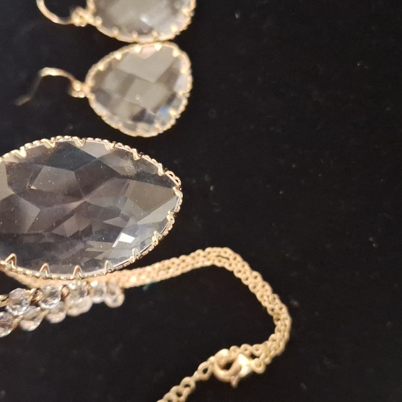 Gold and Silver Teardrop Necklace Set - Picture 5 of 7